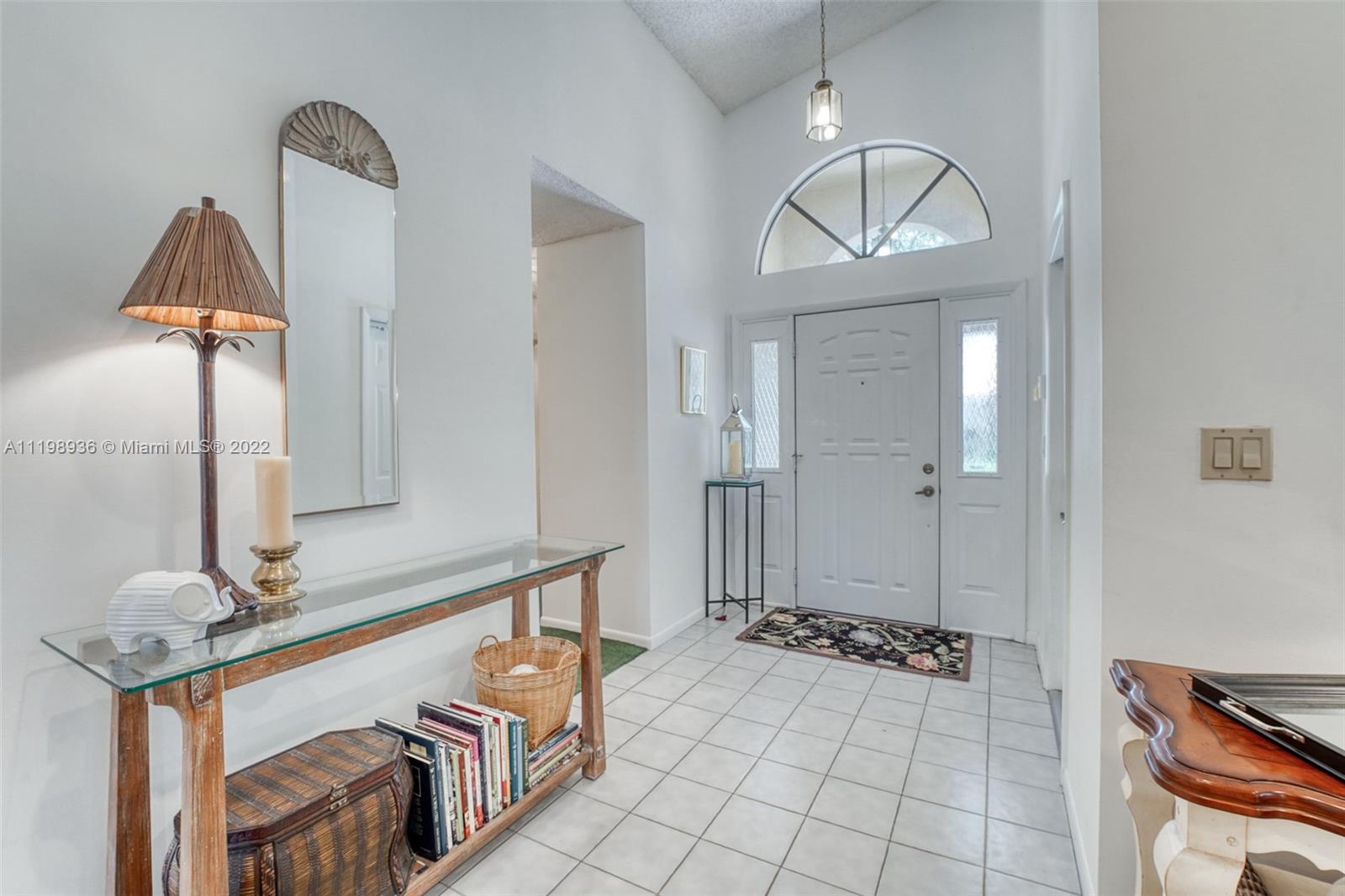 10370 NW 14th St