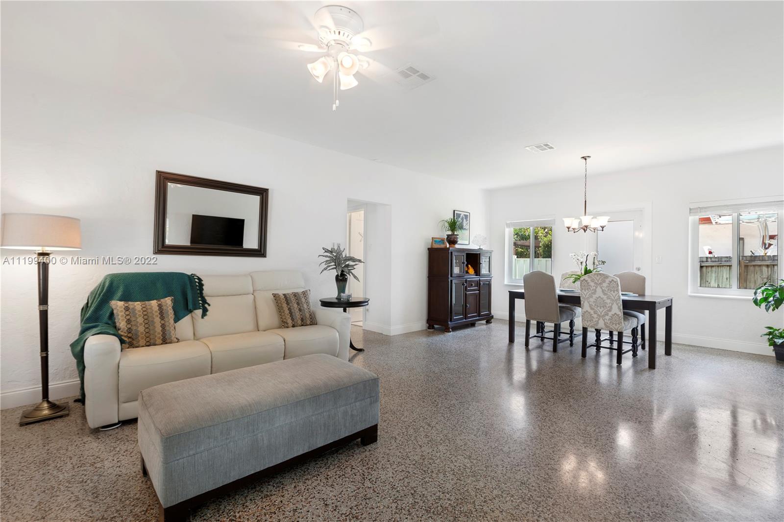 1223 SW 15th Ave