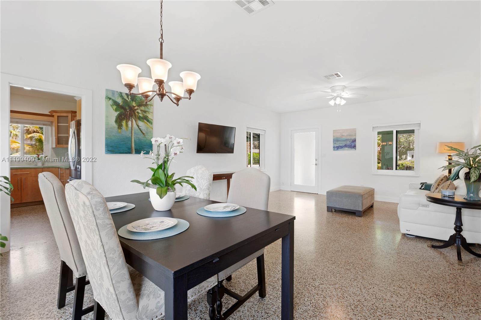 1223 SW 15th Ave