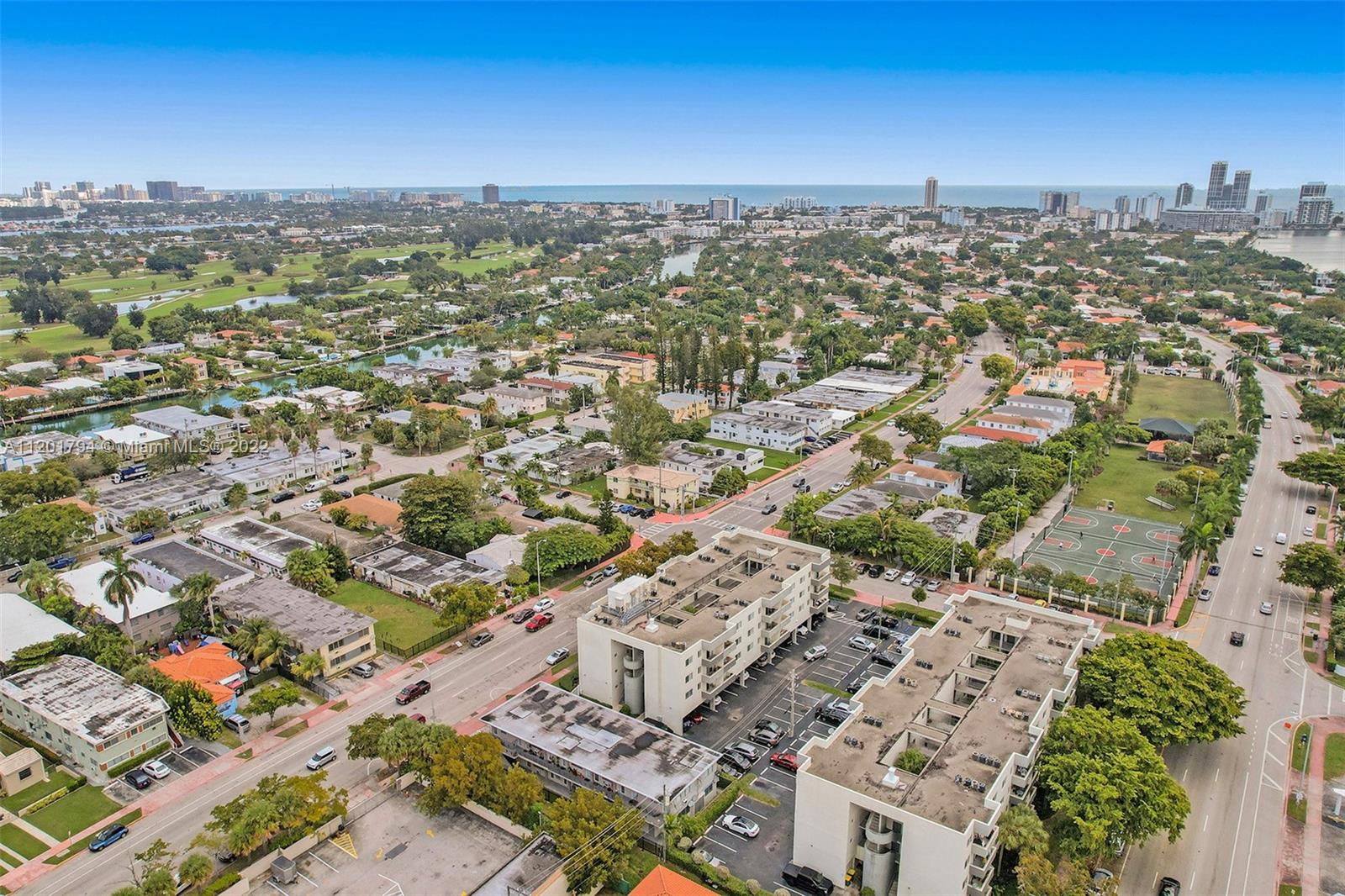 1936 NORMANDY DRIVE Unit: 1-10