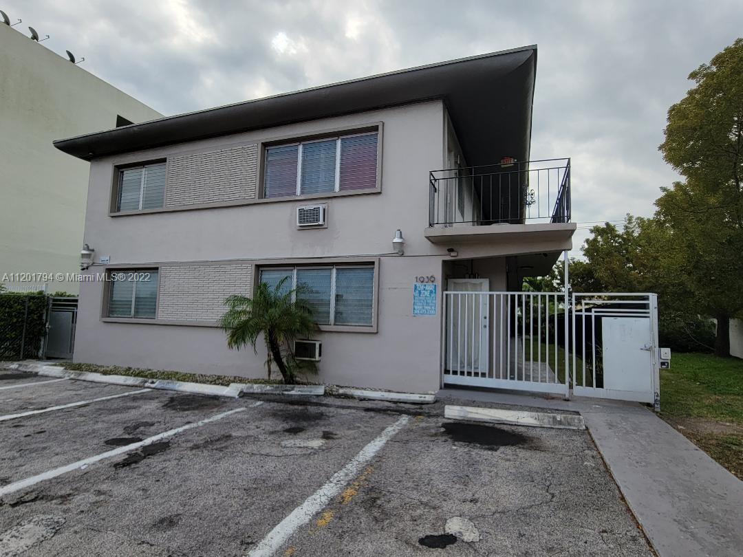 1936 NORMANDY DRIVE Unit: 1-10