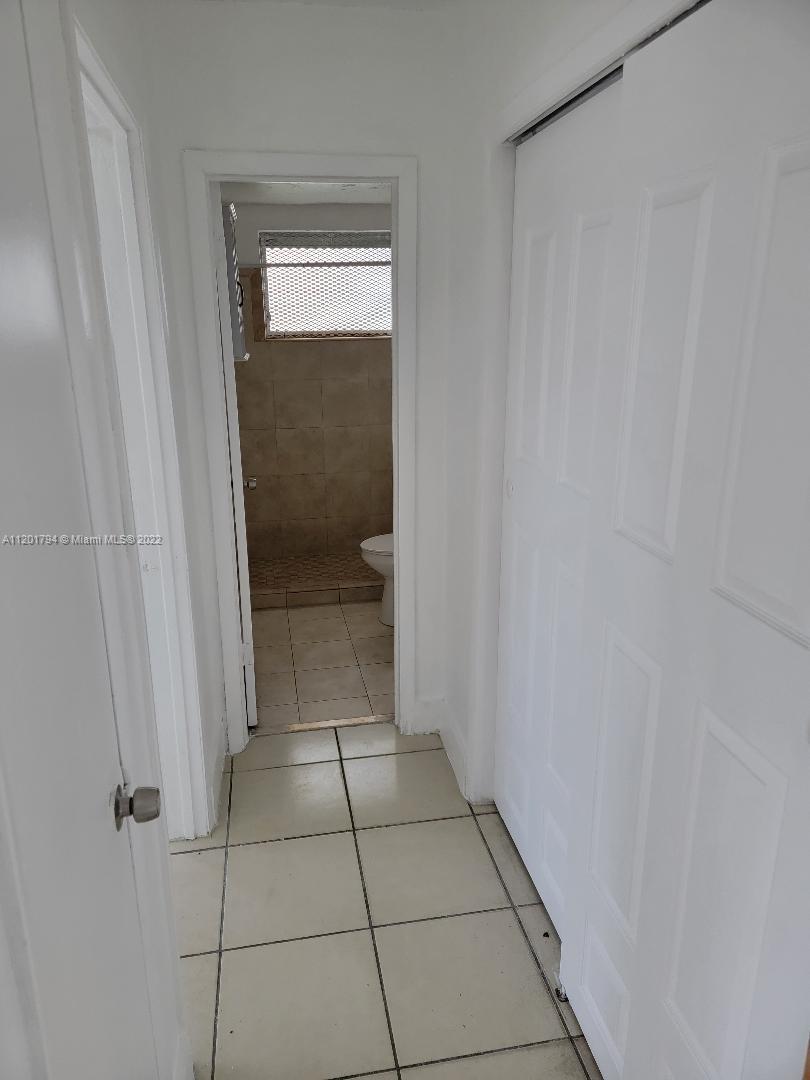 1936 NORMANDY DRIVE Unit: 1-10