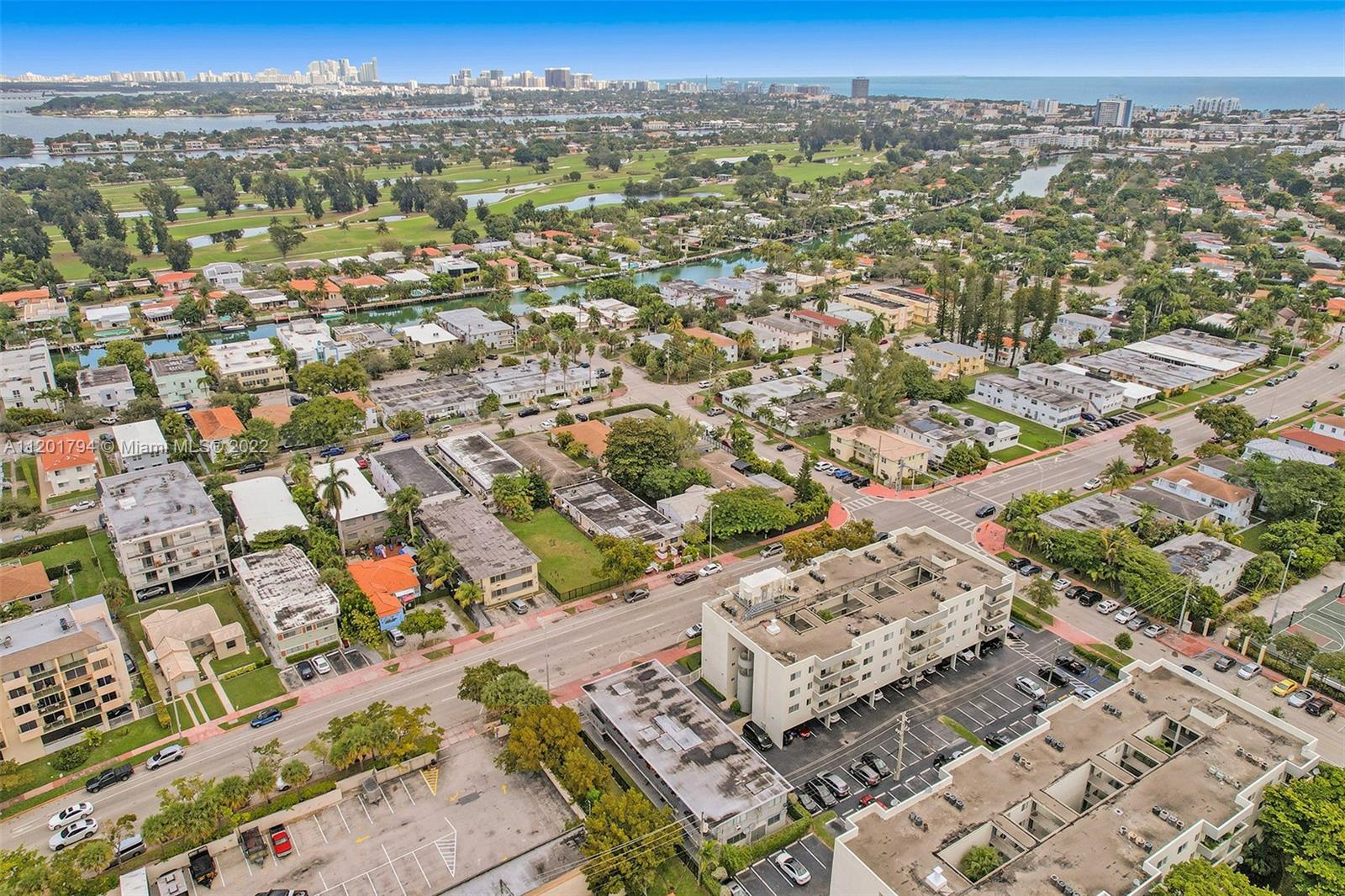 1936 NORMANDY DRIVE Unit: 1-10