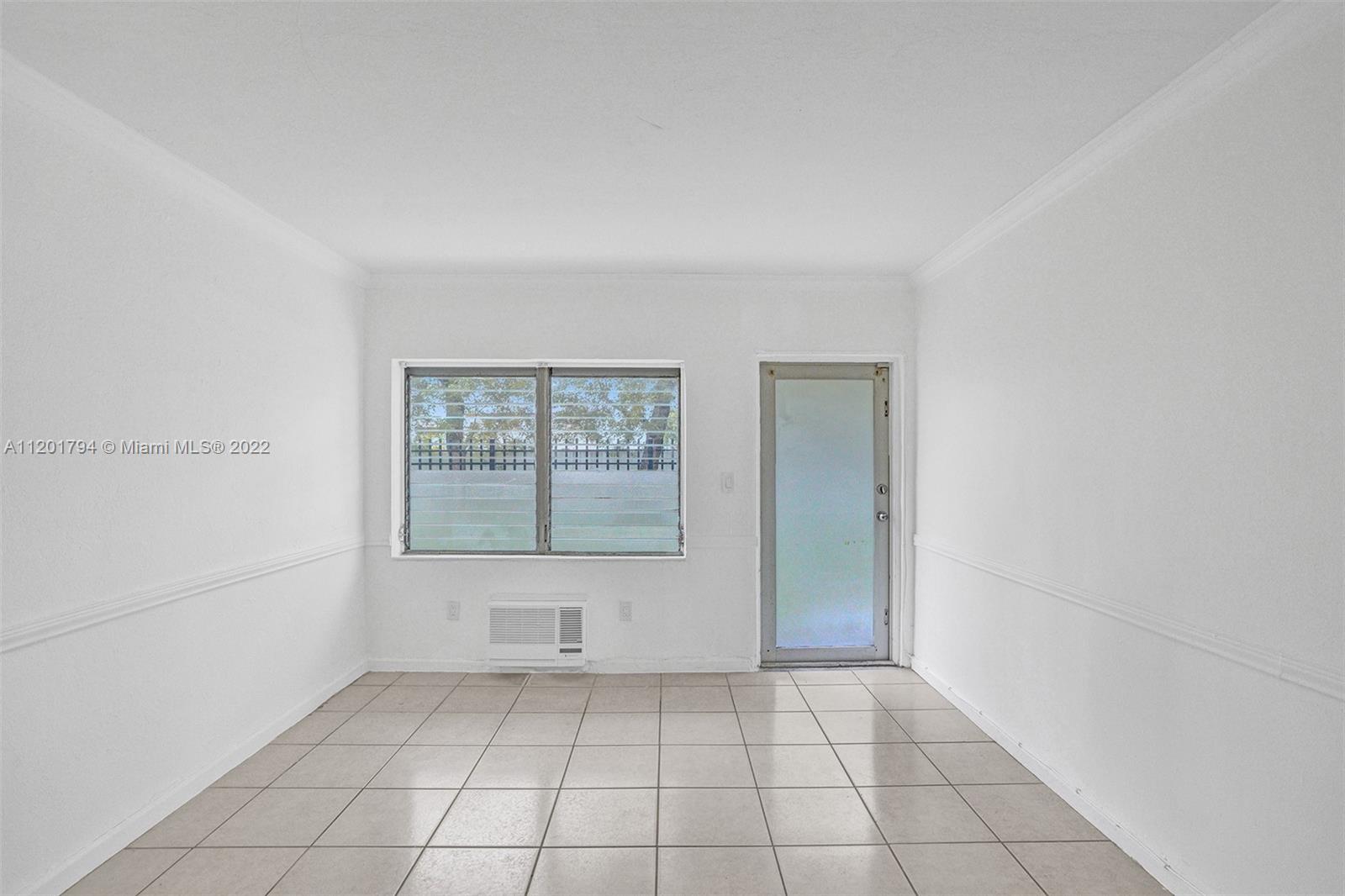 1936 NORMANDY DRIVE Unit: 1-10