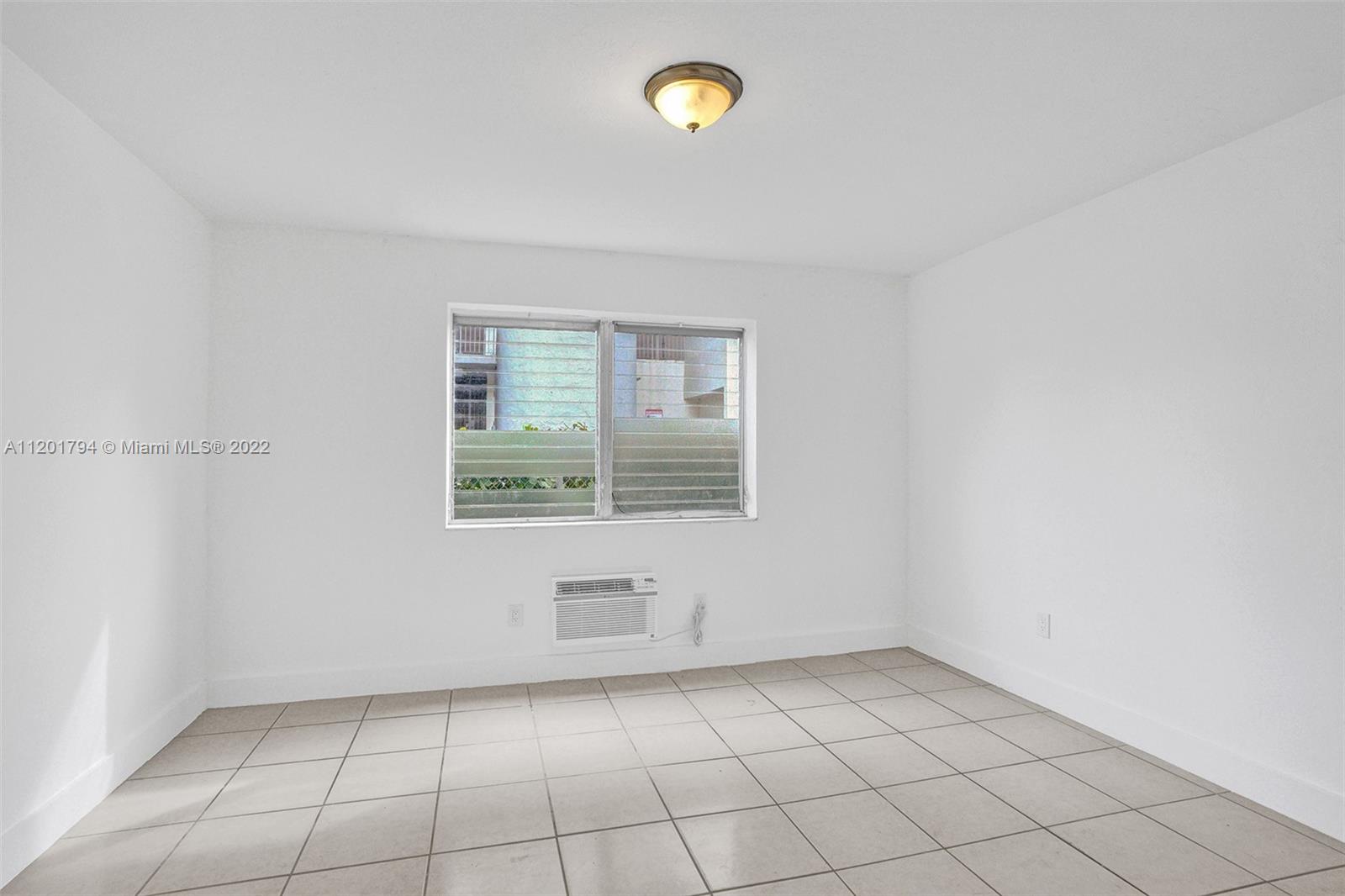 1936 NORMANDY DRIVE Unit: 1-10