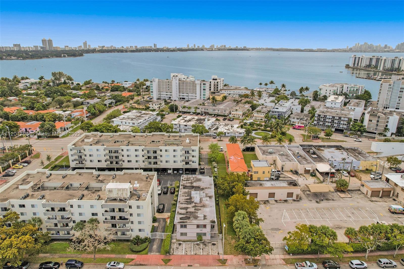 1936 NORMANDY DRIVE Unit: 1-10