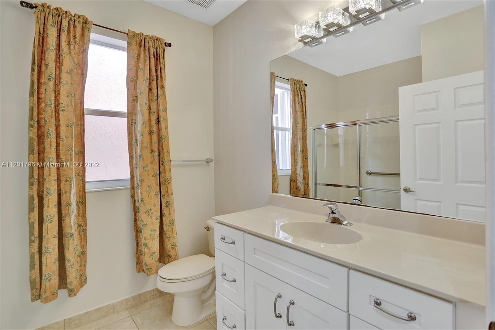 274 Coral Trace Ln Unit: 274