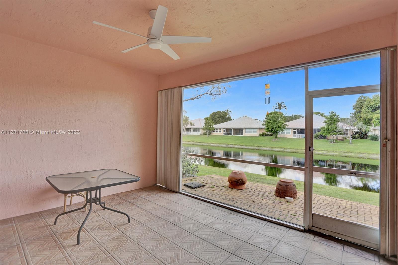 274 Coral Trace Ln Unit: 274