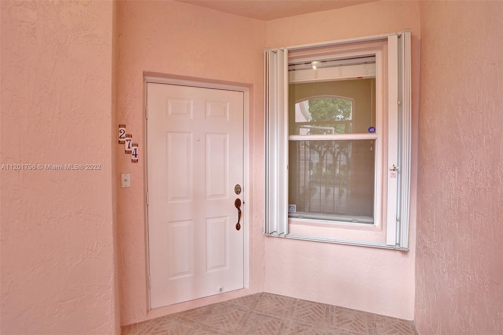 274 Coral Trace Ln Unit: 274