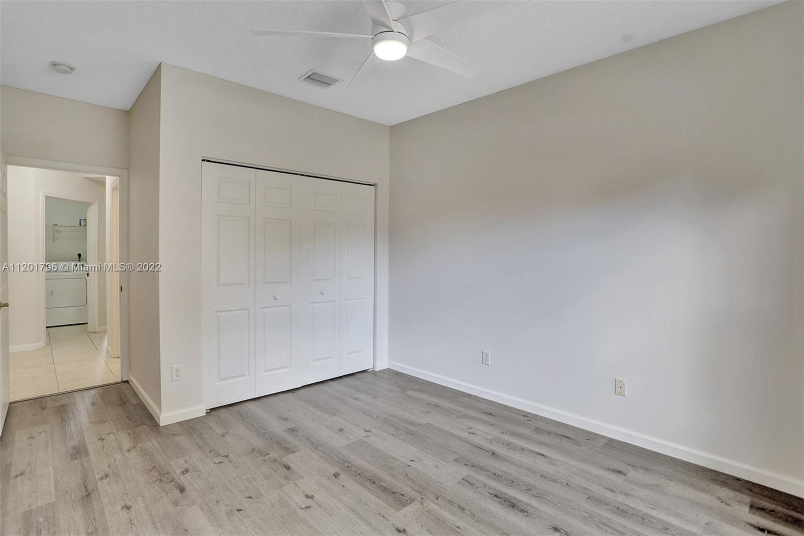 274 Coral Trace Ln Unit: 274