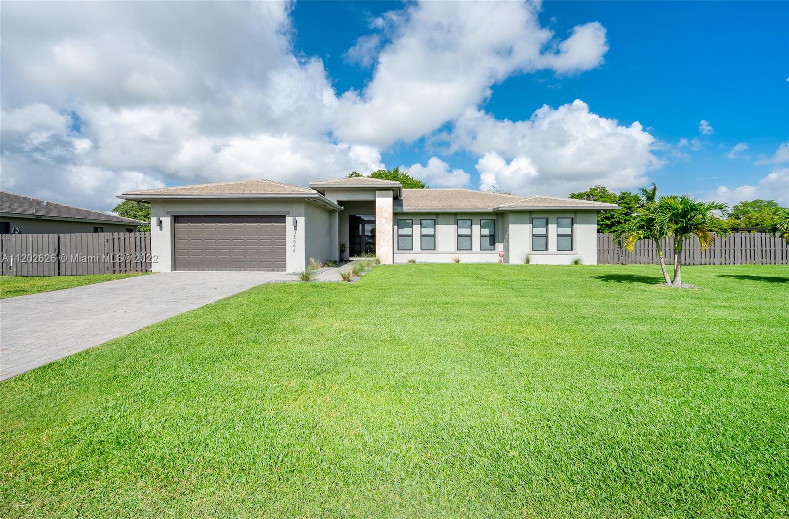 32046 SW 199th Pl