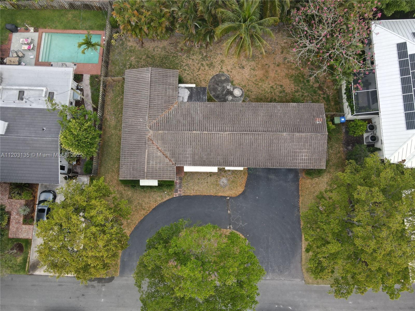 2701 NE 26th Ave