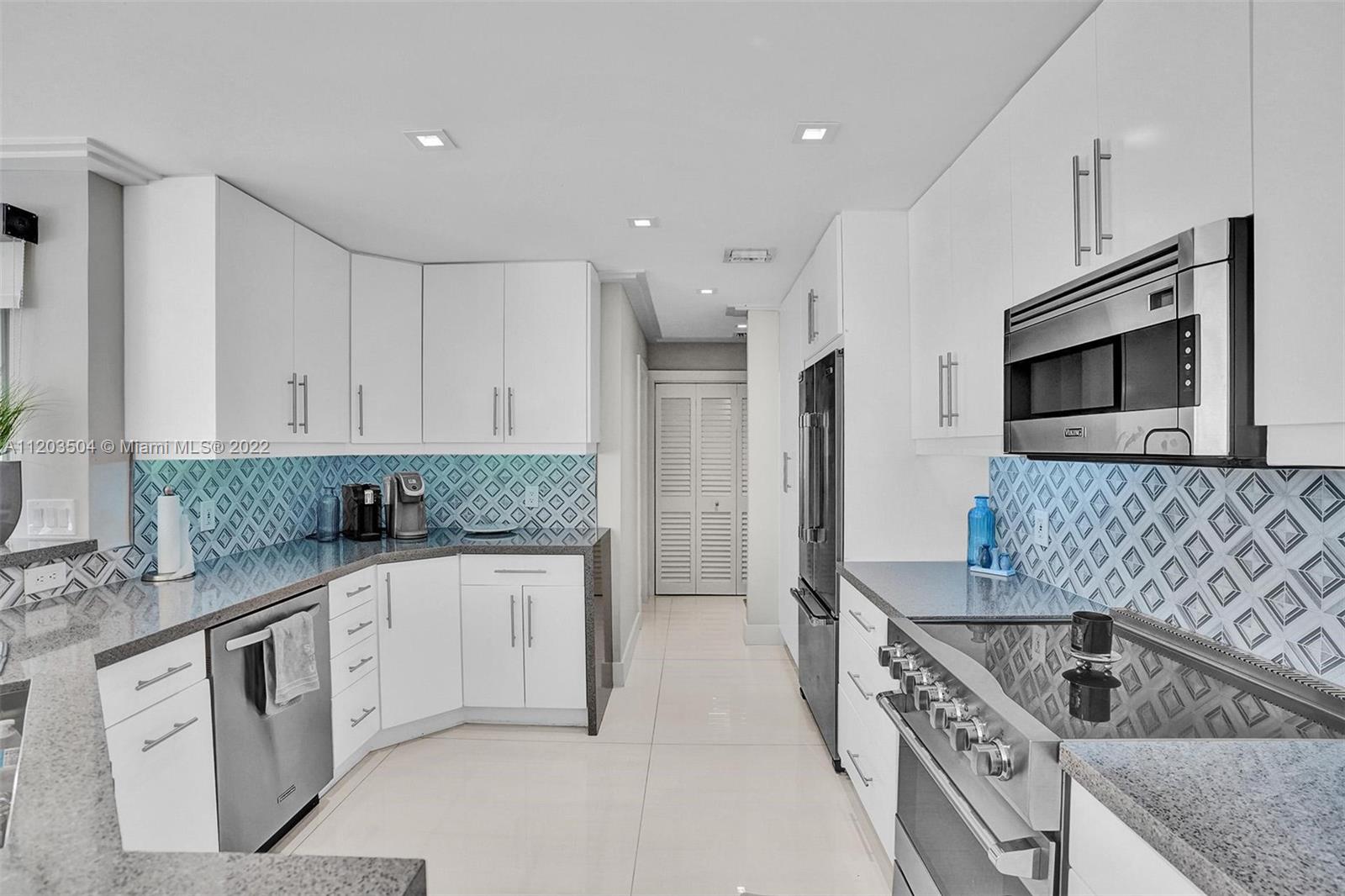 2816 NE 24th Pl Unit: 0