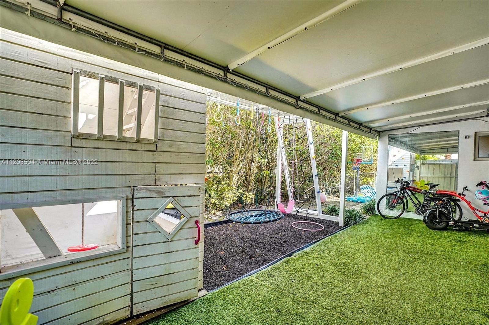 2816 NE 24th Pl Unit: 0