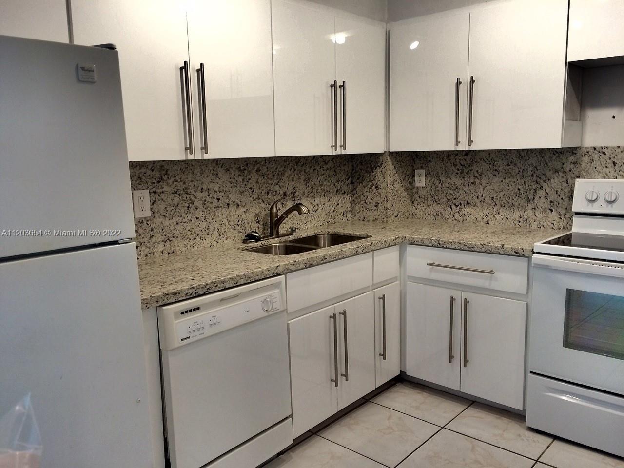 6450 Collins Ave Unit: 1006