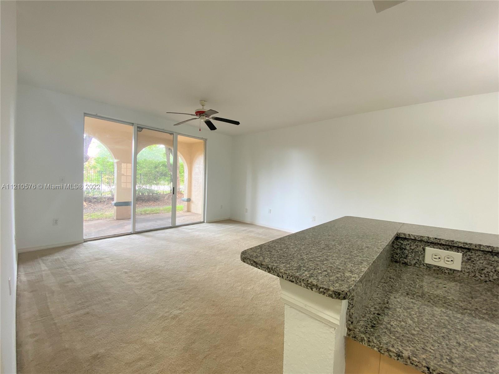 2560 Centergate Dr Unit: 104