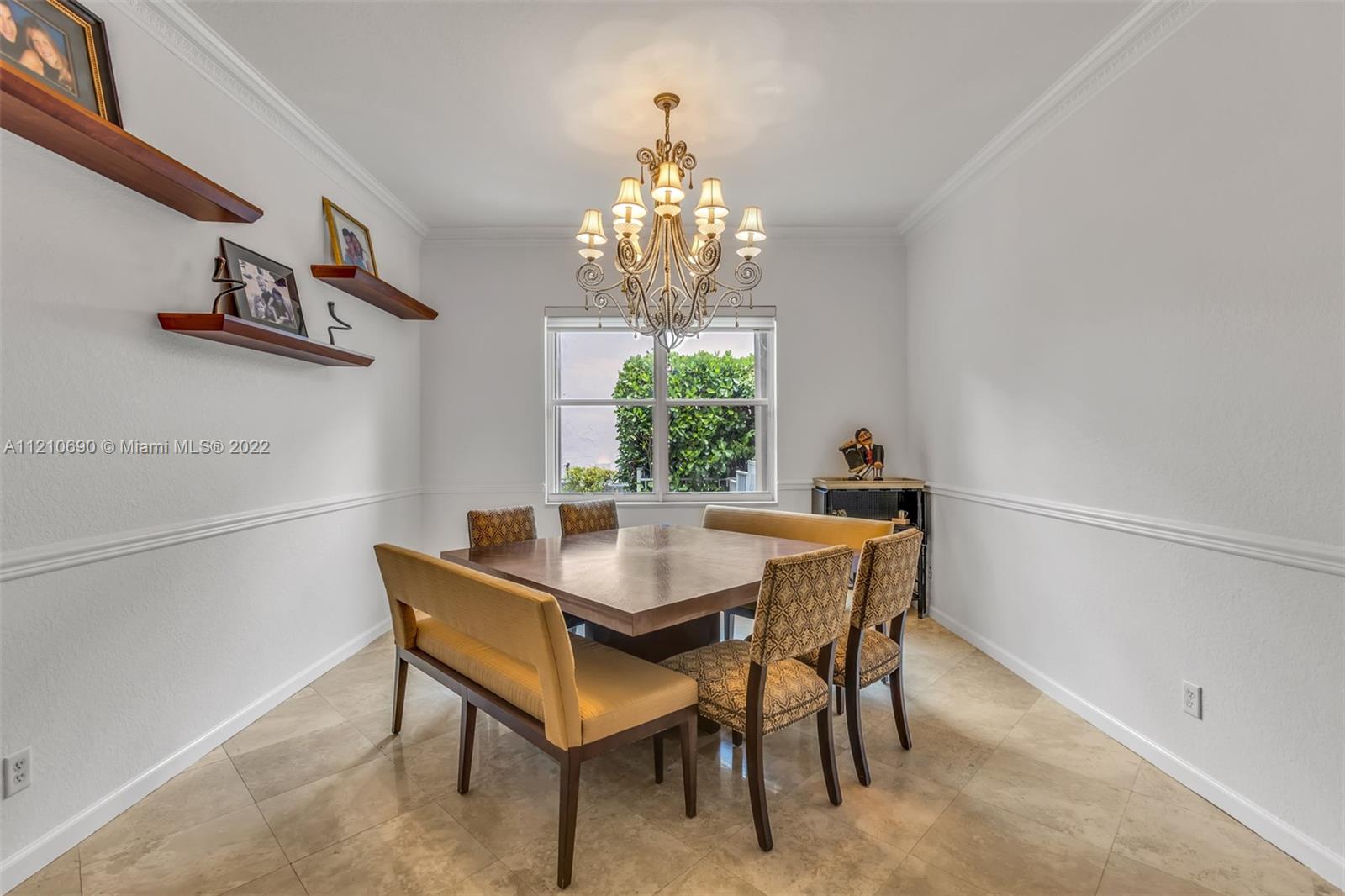 1806 Harbor Pointe Cir