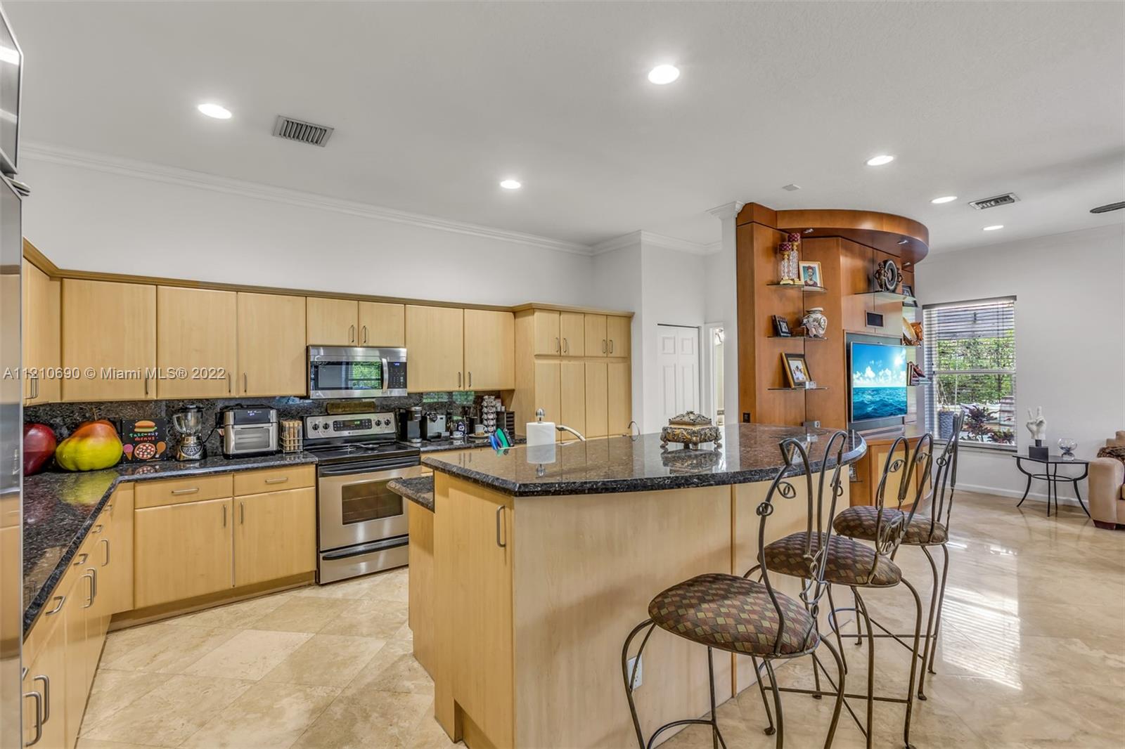 1806 Harbor Pointe Cir