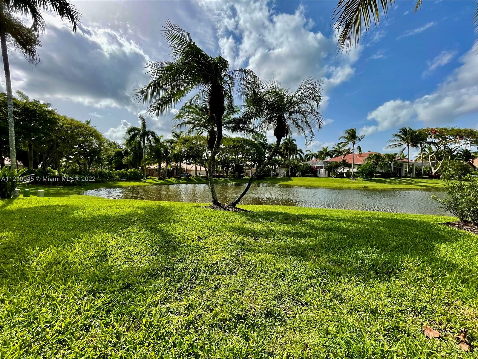 2538 Montclaire Ct