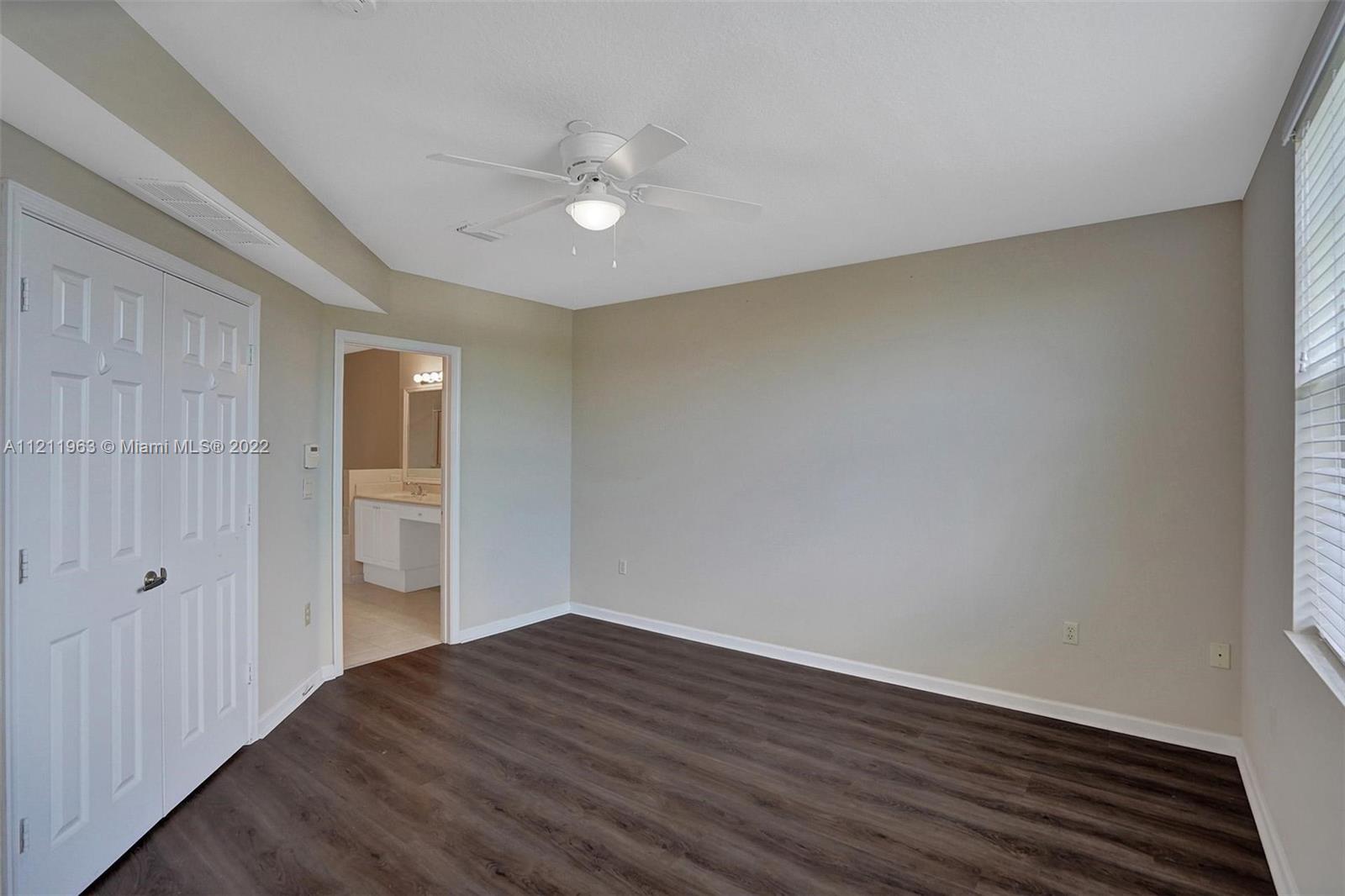 1033 NE 17th Way Unit: 805