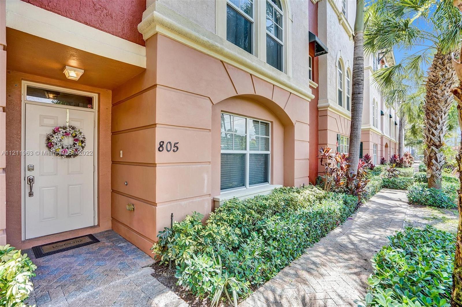 1033 NE 17th Way Unit: 805