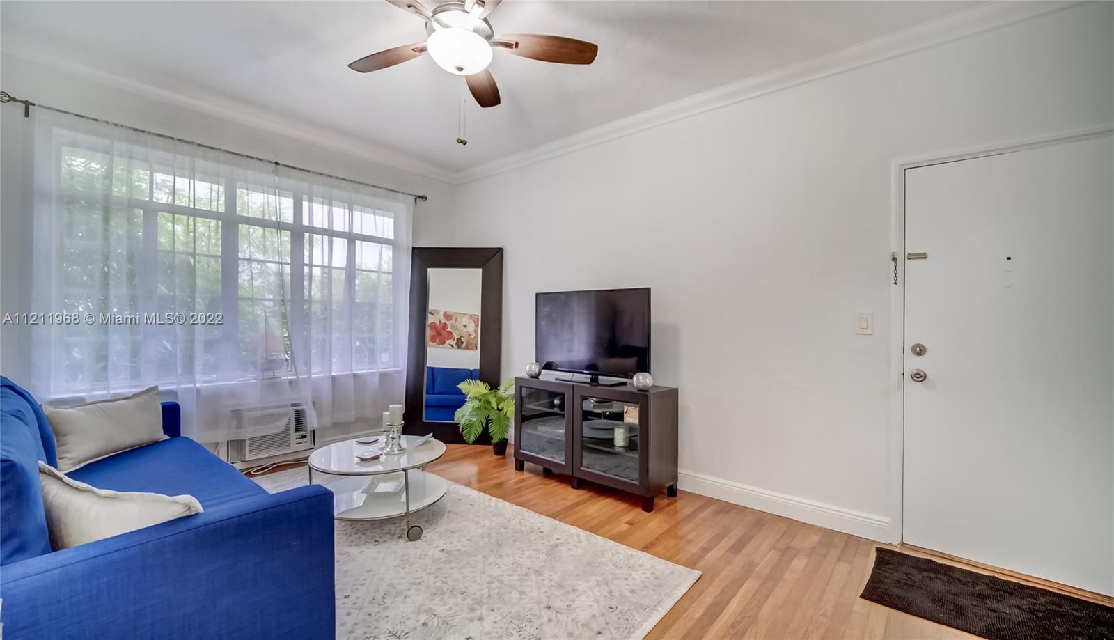 825 Jefferson Ave Unit: 2