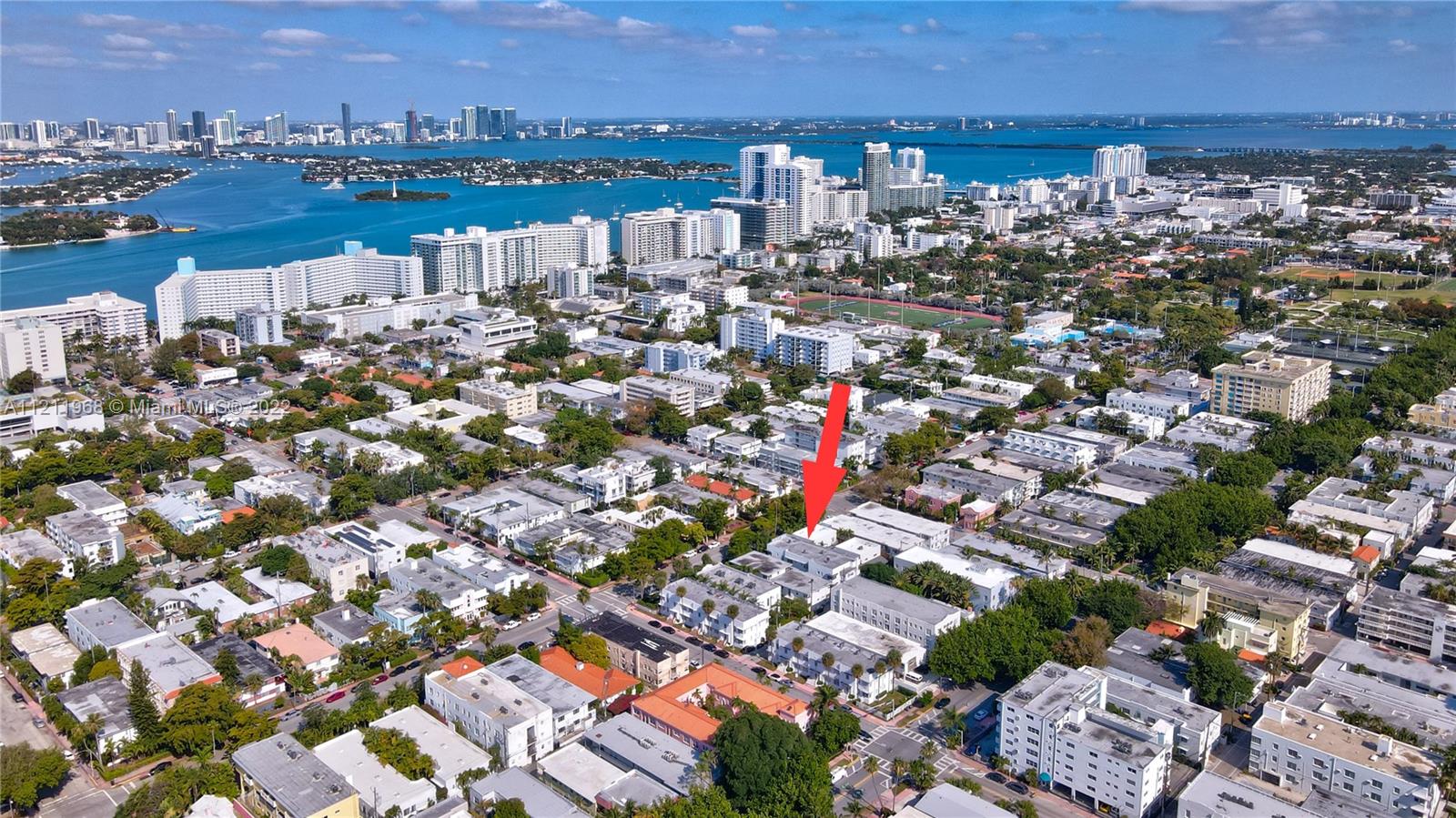 825 Jefferson Ave Unit: 2