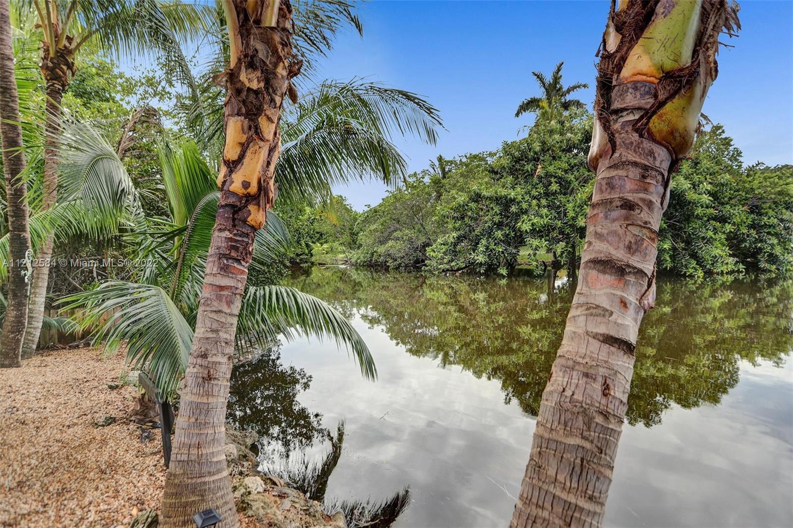 664 NW 30th Ct