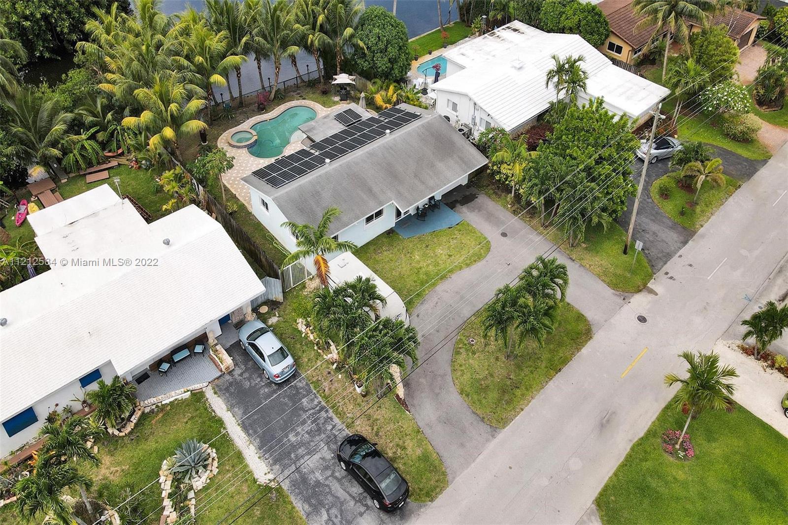 664 NW 30th Ct