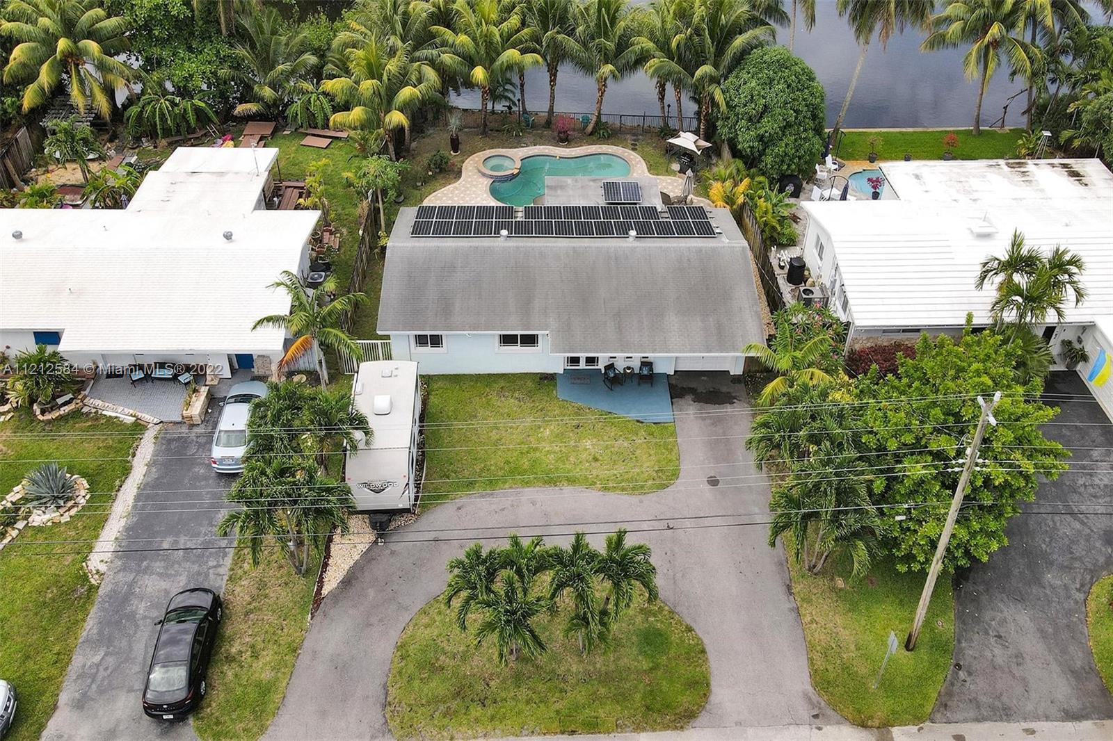 664 NW 30th Ct