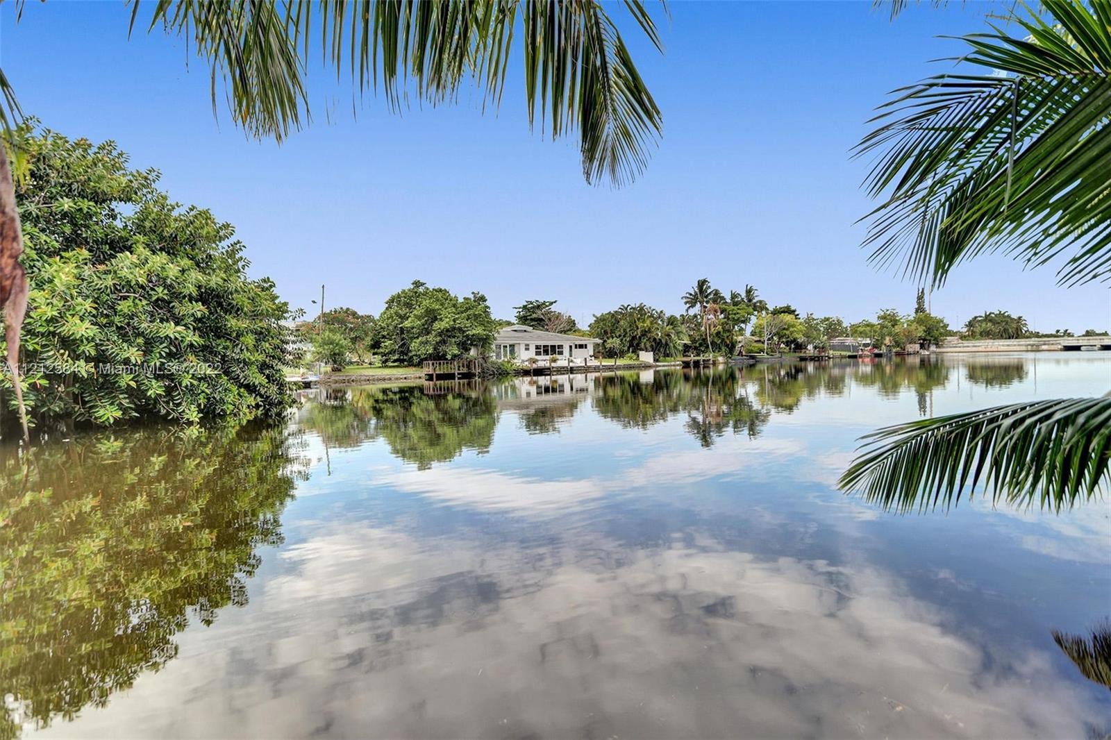 664 NW 30th Ct
