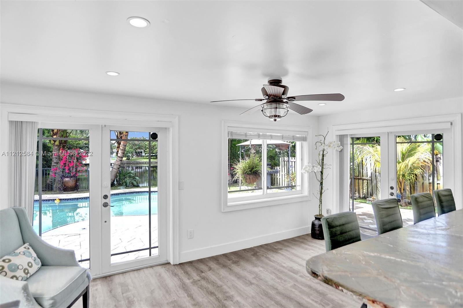 664 NW 30th Ct