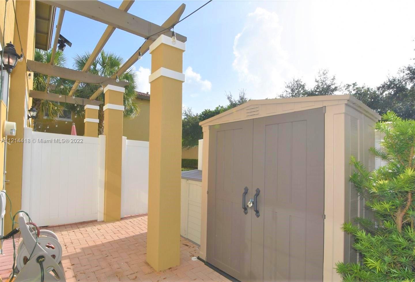 1418 SW 147th Ter