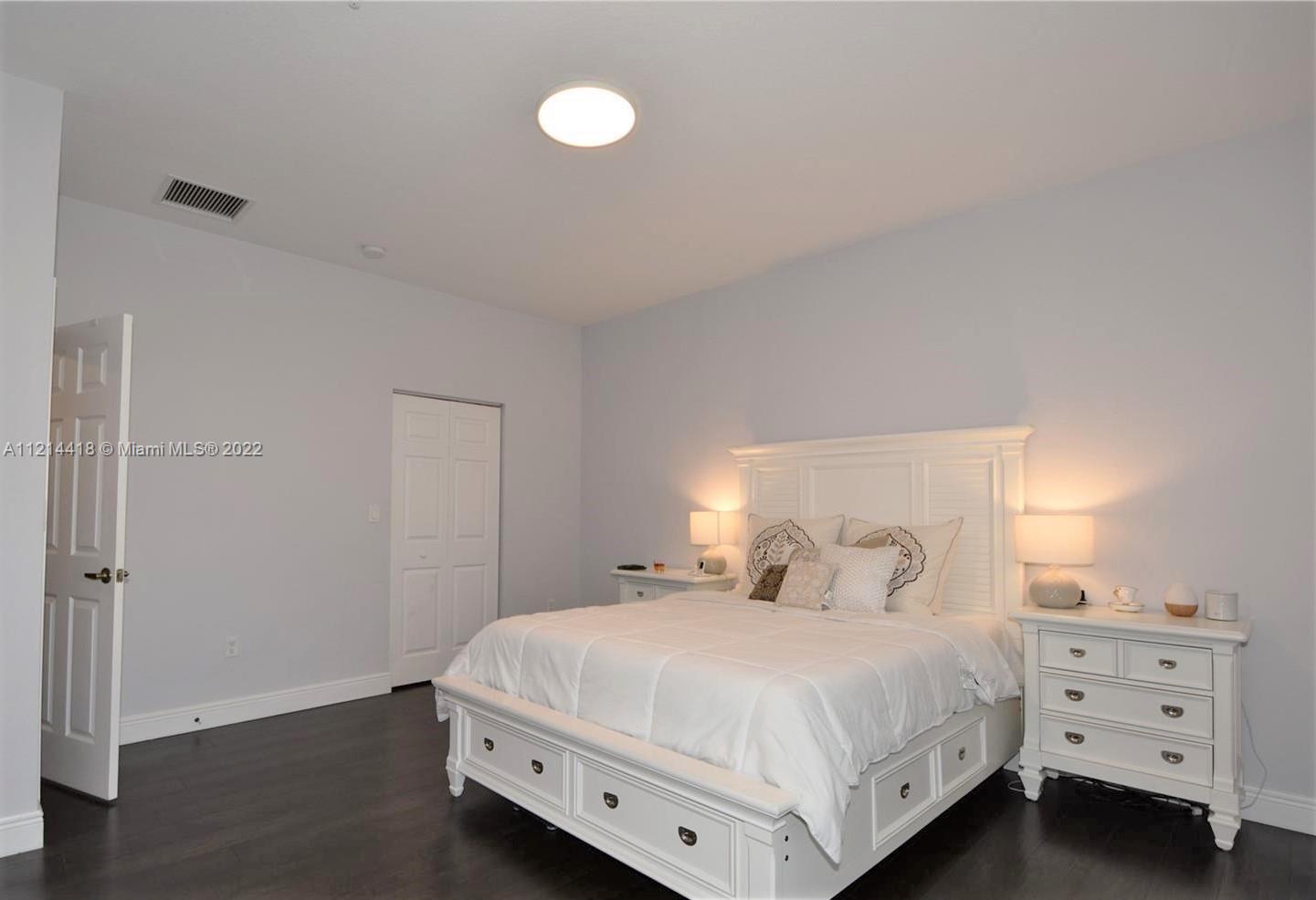 1418 SW 147th Ter