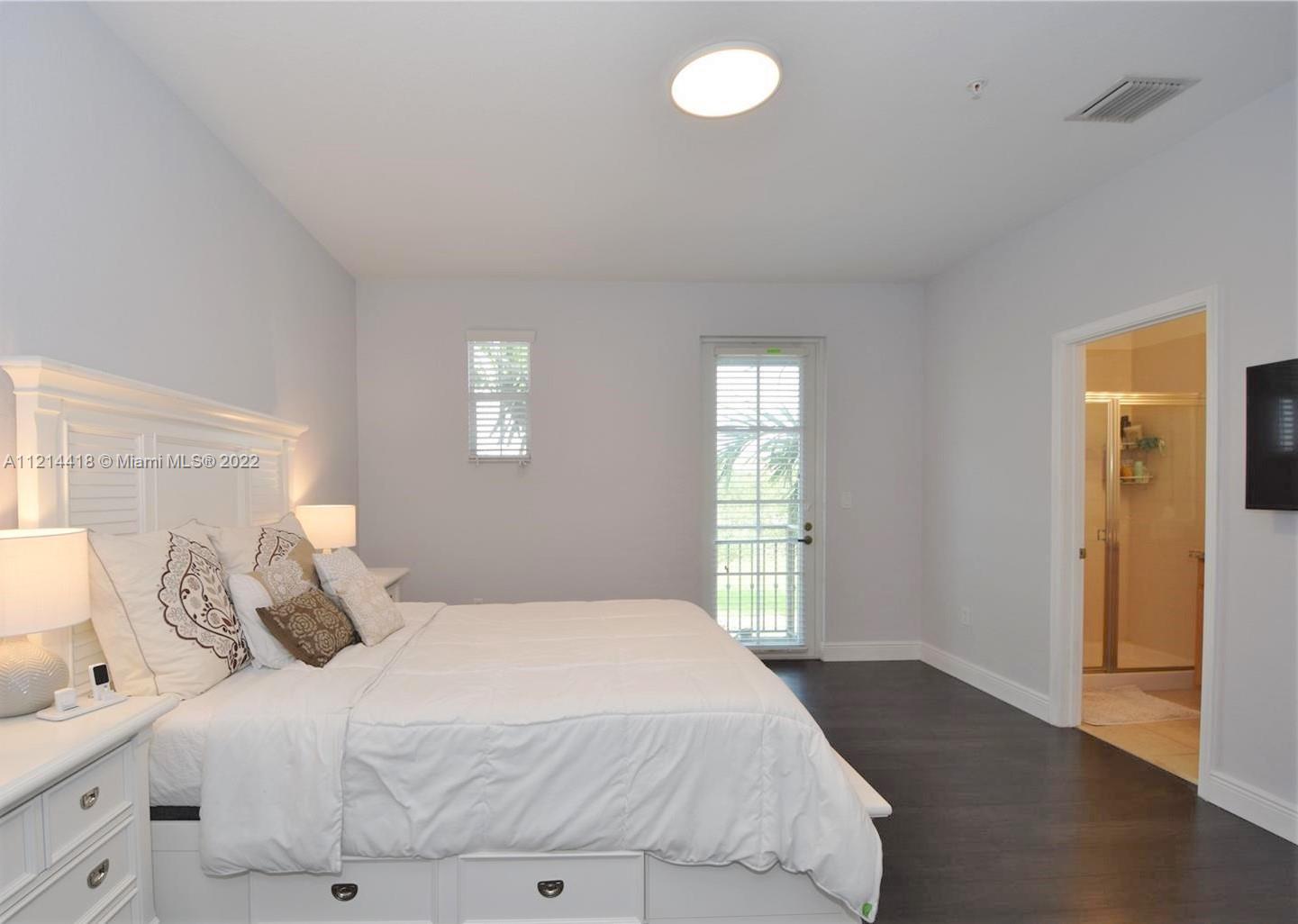 1418 SW 147th Ter