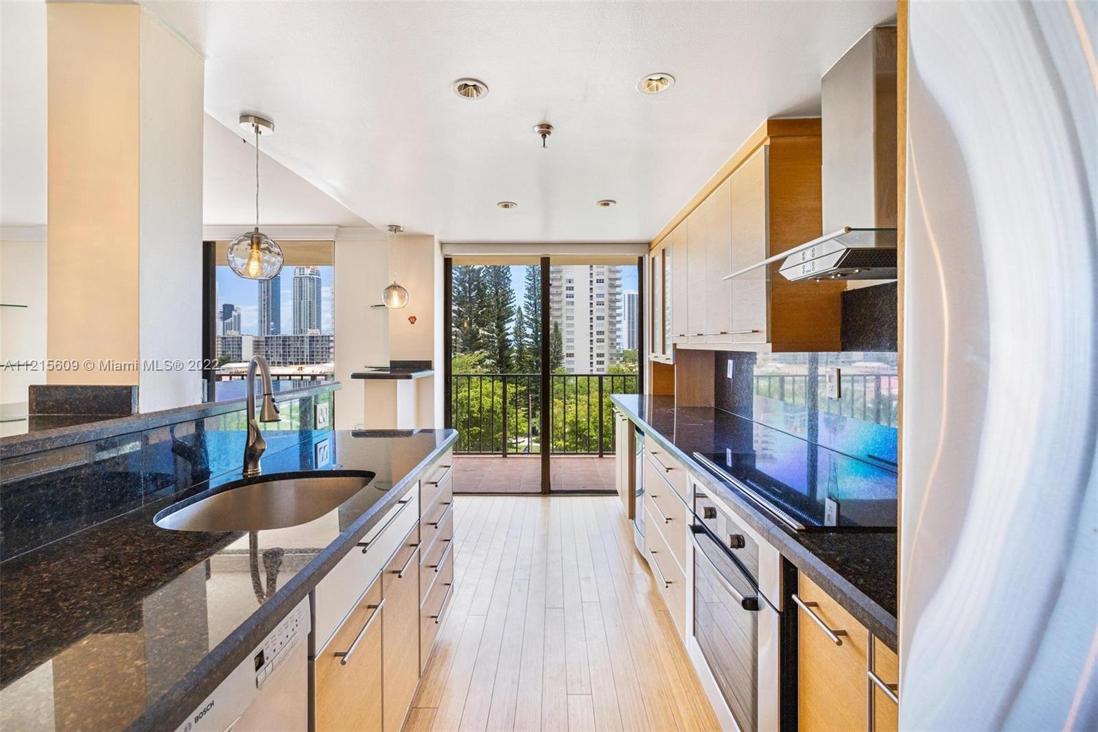 290 174th St Unit: 612