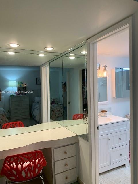 4700 Washington St Unit: 109