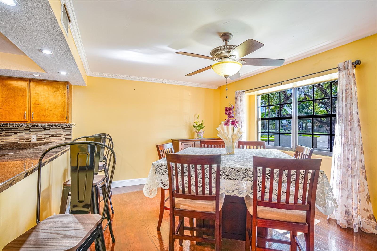 9439 NW 42nd St Unit: 9439