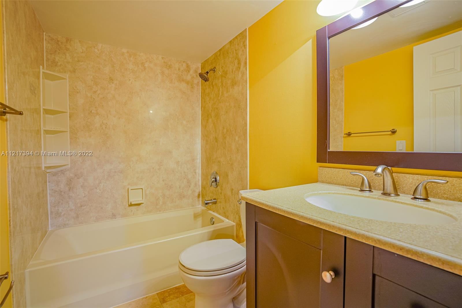 9439 NW 42nd St Unit: 9439