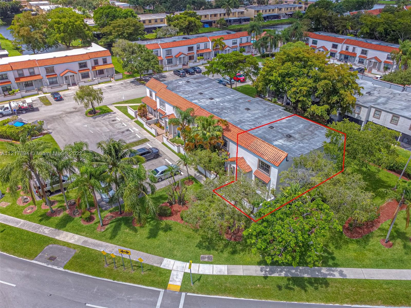 9439 NW 42nd St Unit: 9439