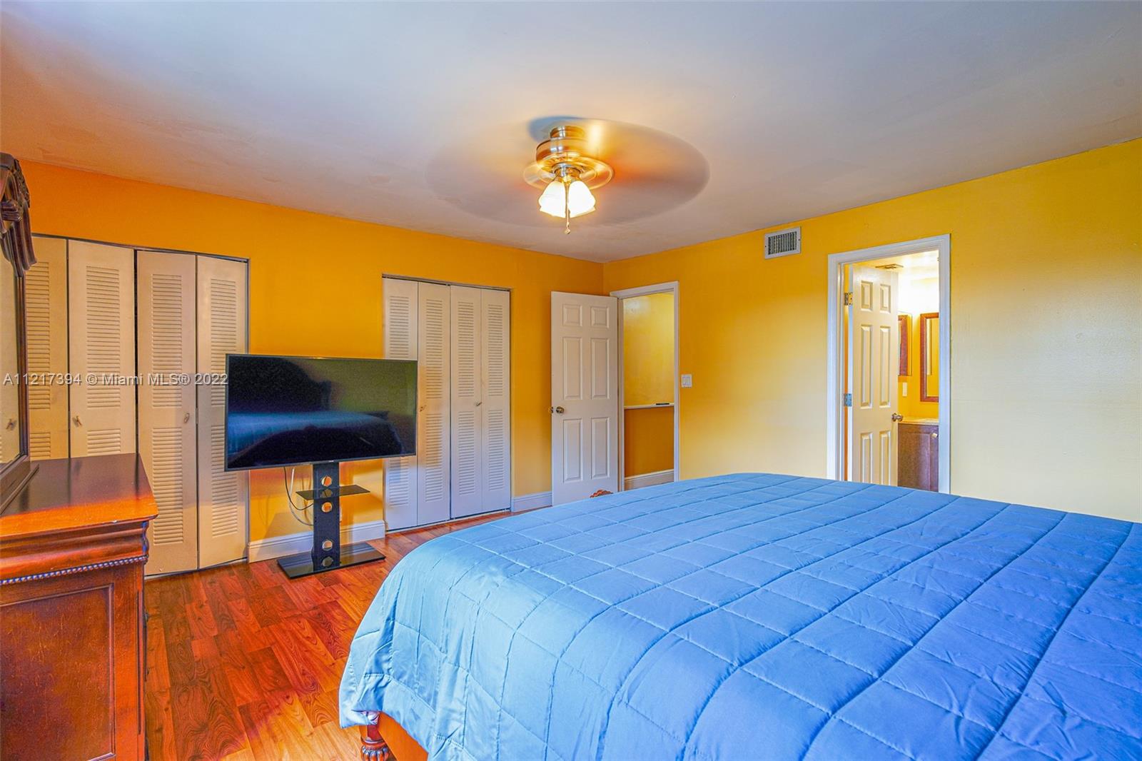9439 NW 42nd St Unit: 9439