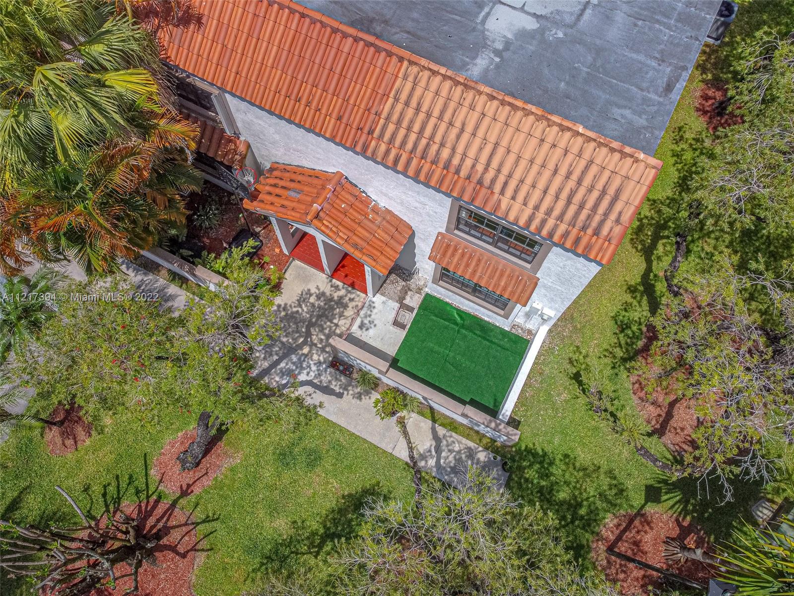 9439 NW 42nd St Unit: 9439