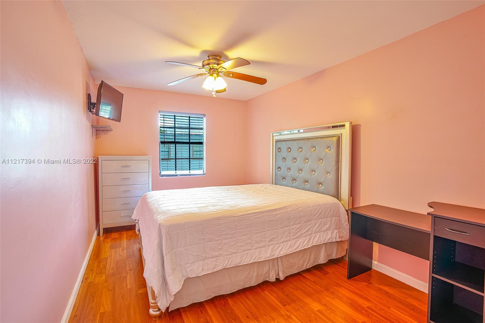 9439 NW 42nd St Unit: 9439