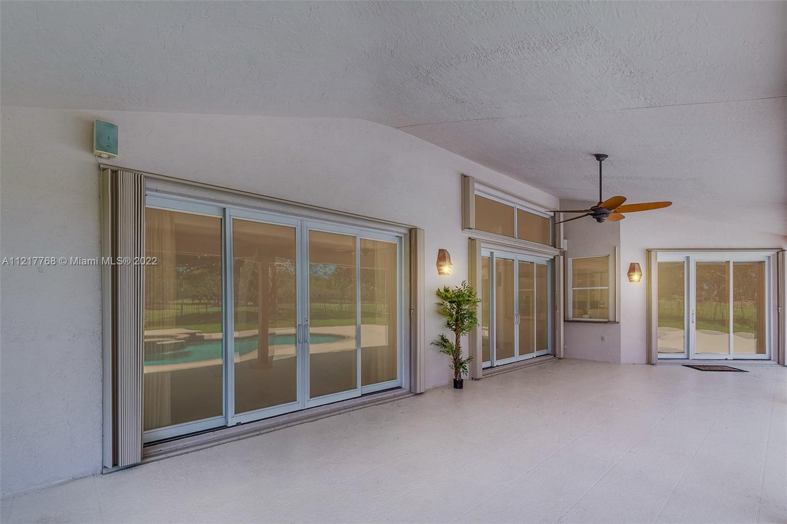 2686 Cypress Ln