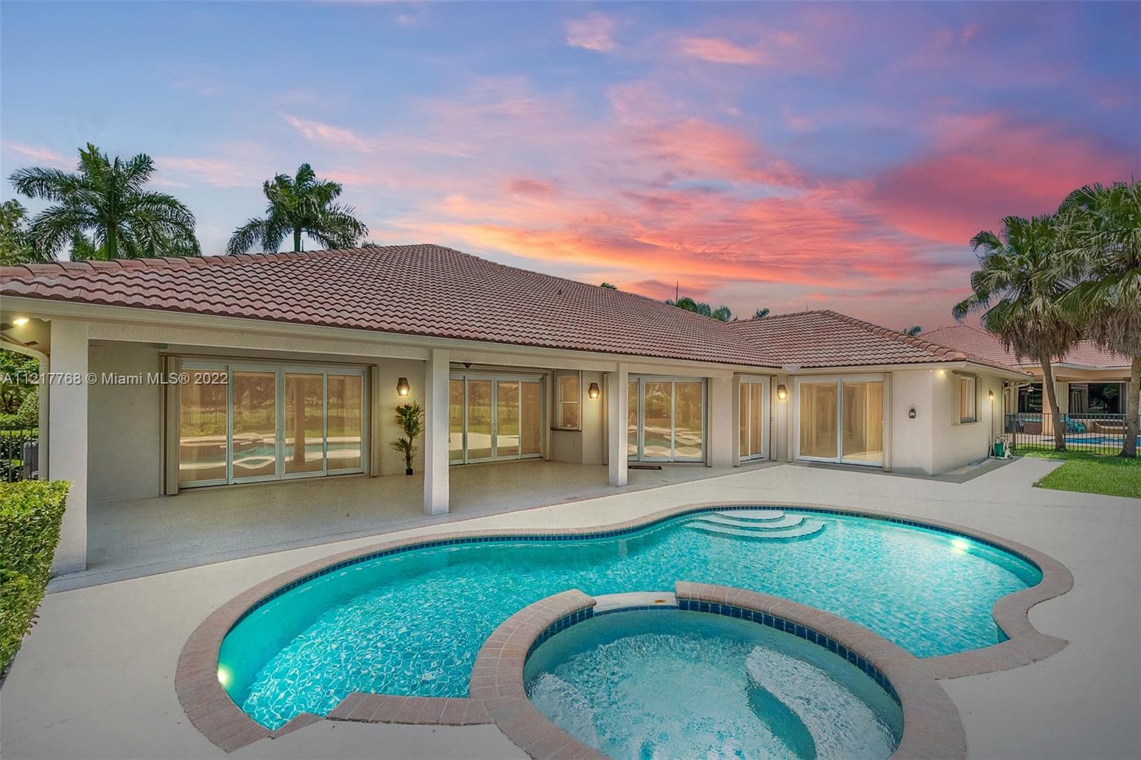 2686 Cypress Ln