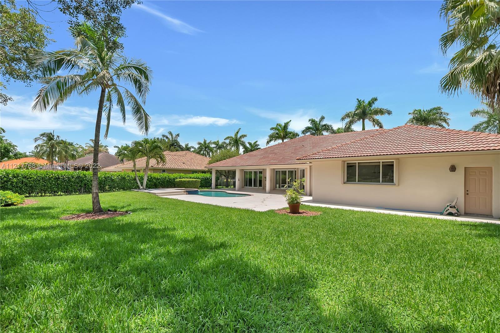2686 Cypress Ln