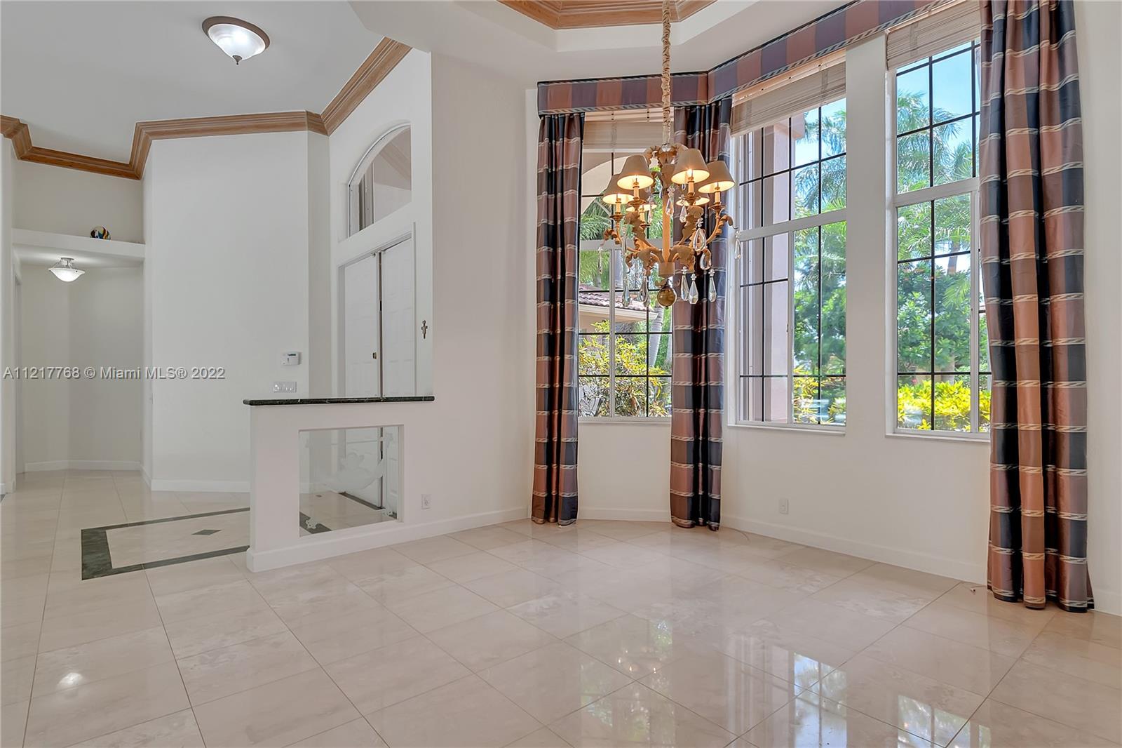 2686 Cypress Ln