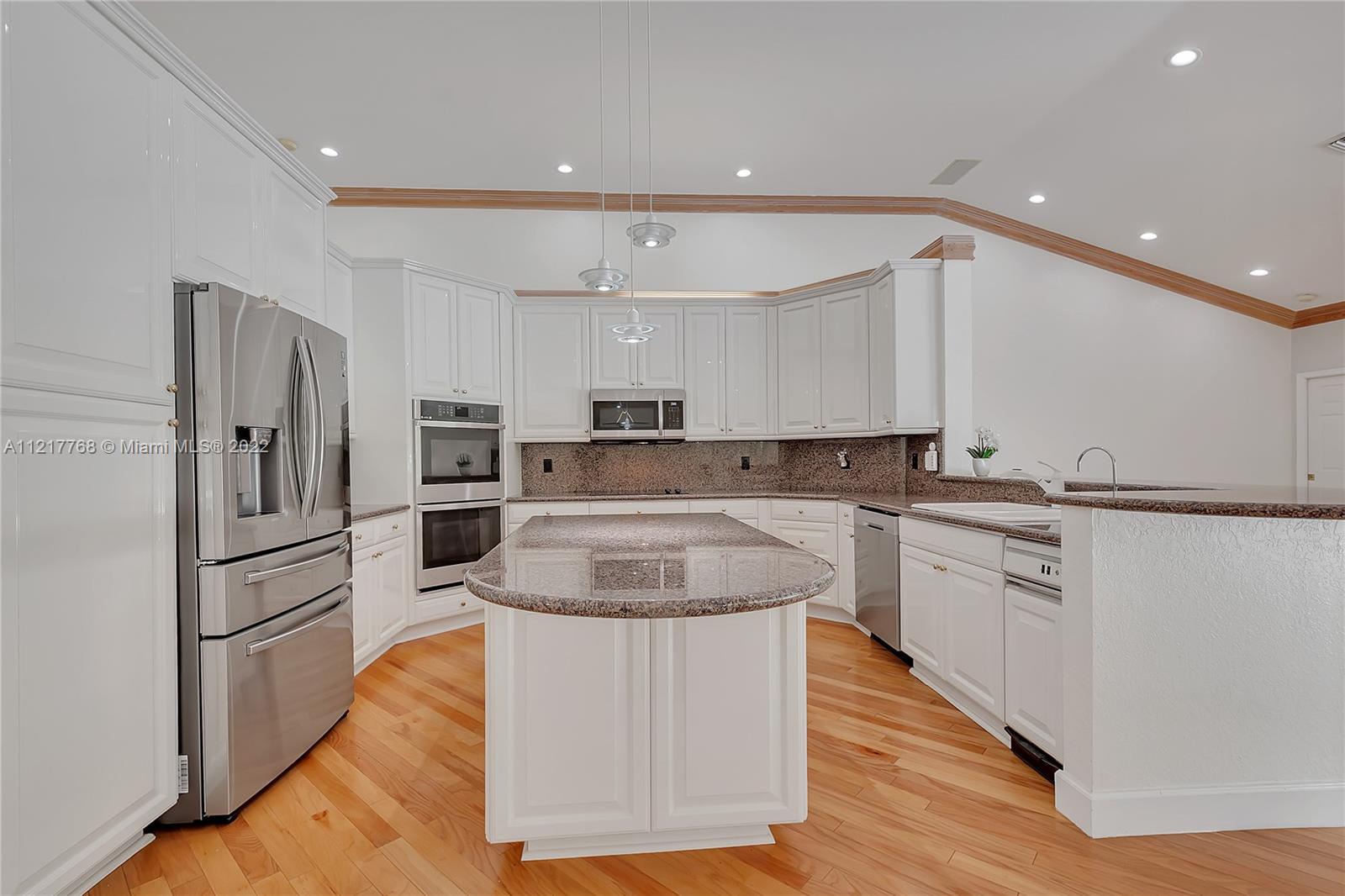2686 Cypress Ln
