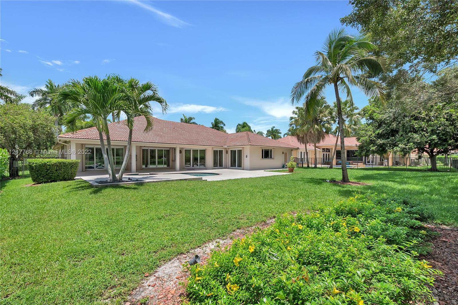 2686 Cypress Ln