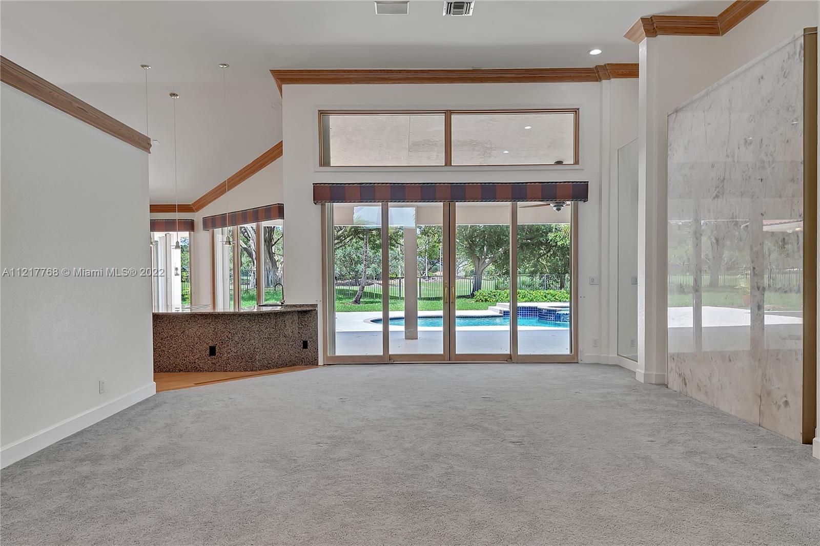 2686 Cypress Ln